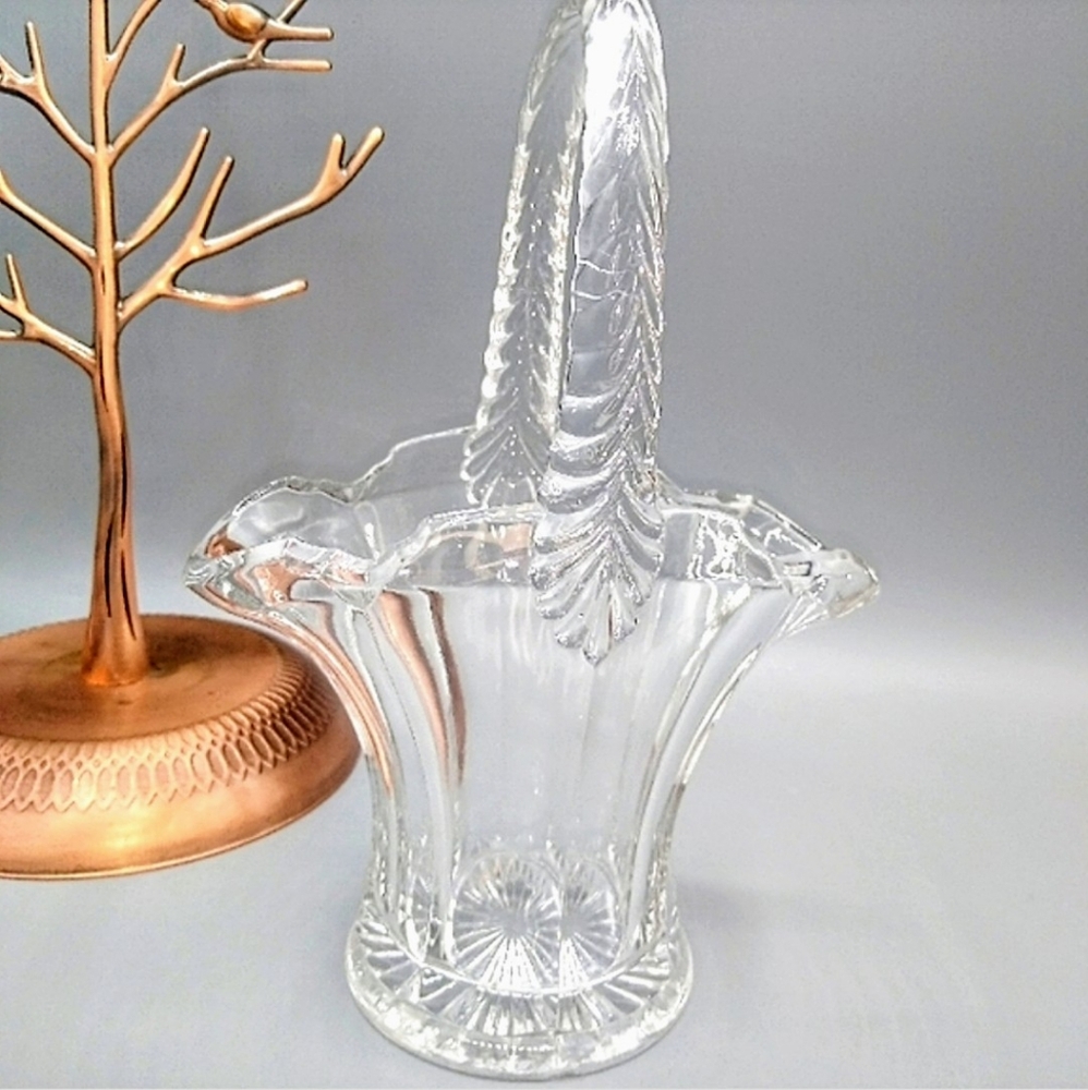 Duncan & Miller 1940s Vintage Glass Bride's Basket Pressed Clear 8.75" Tall